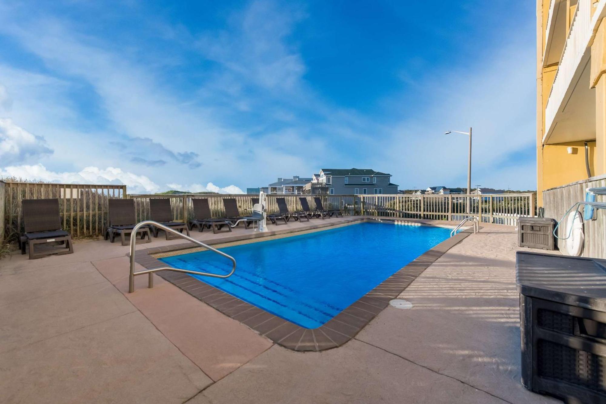 Comfort Inn South Oceanfront Nags Head Exterior photo