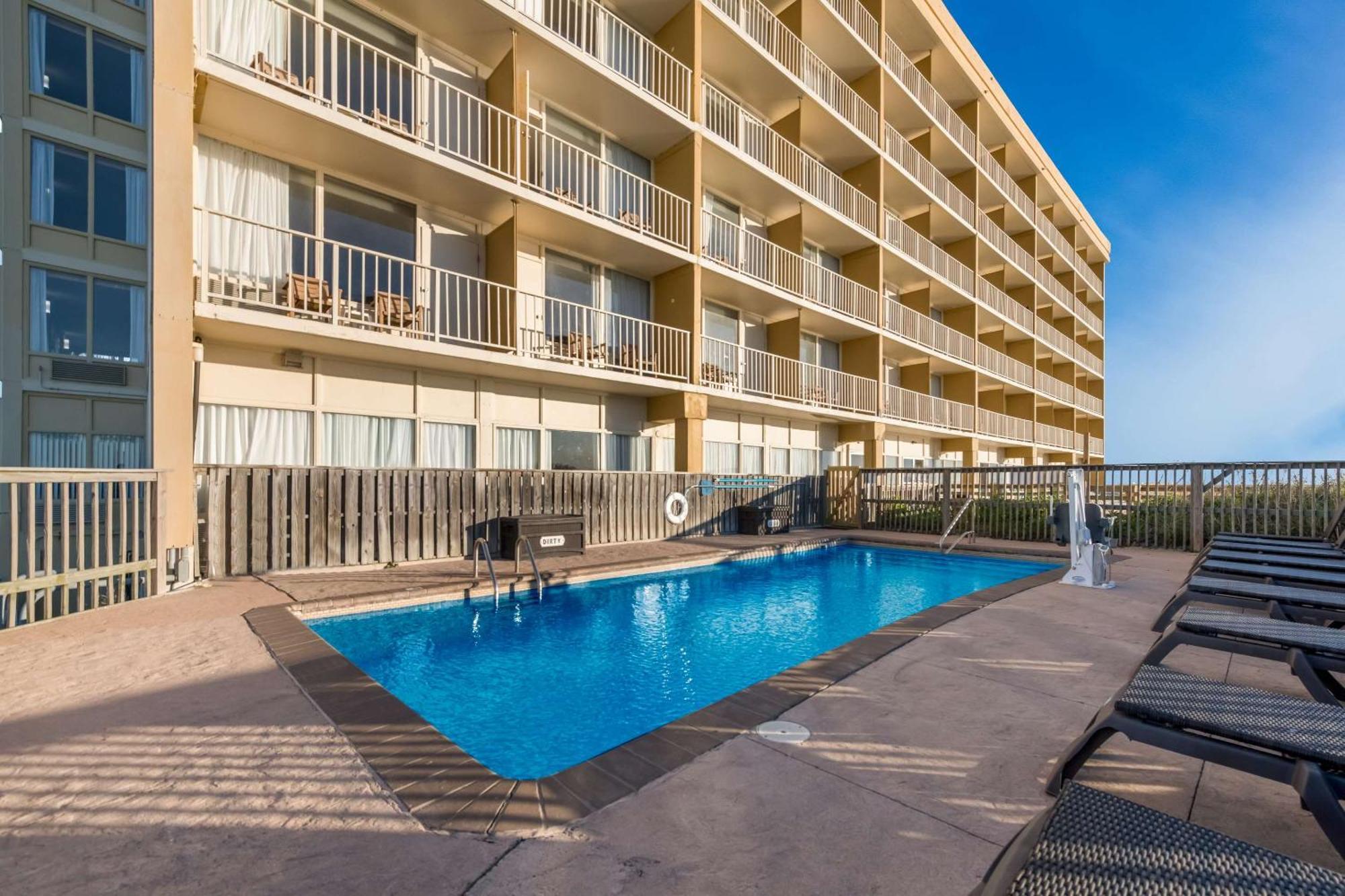Comfort Inn South Oceanfront Nags Head Exterior photo