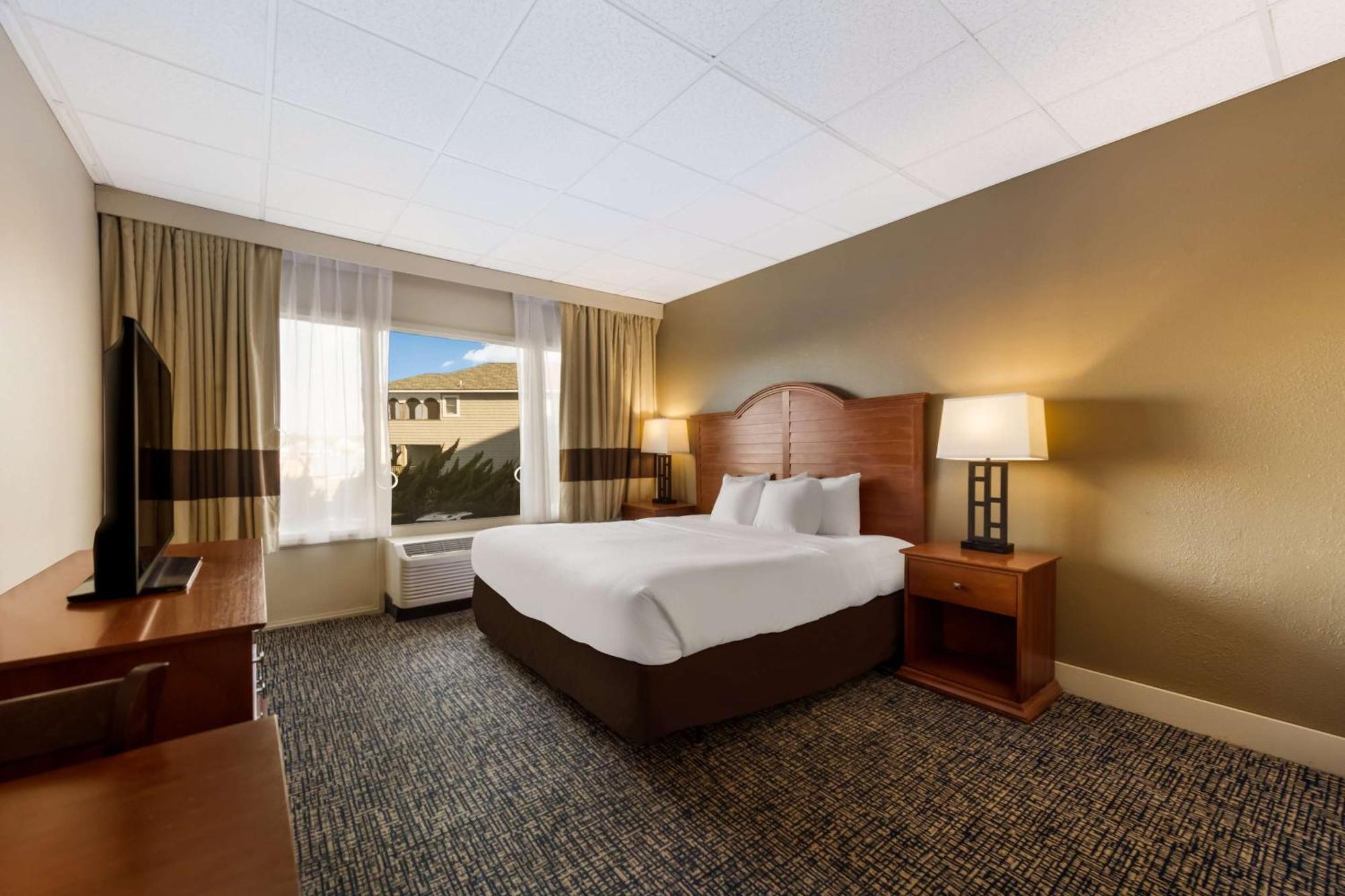 Comfort Inn South Oceanfront Nags Head Exterior photo