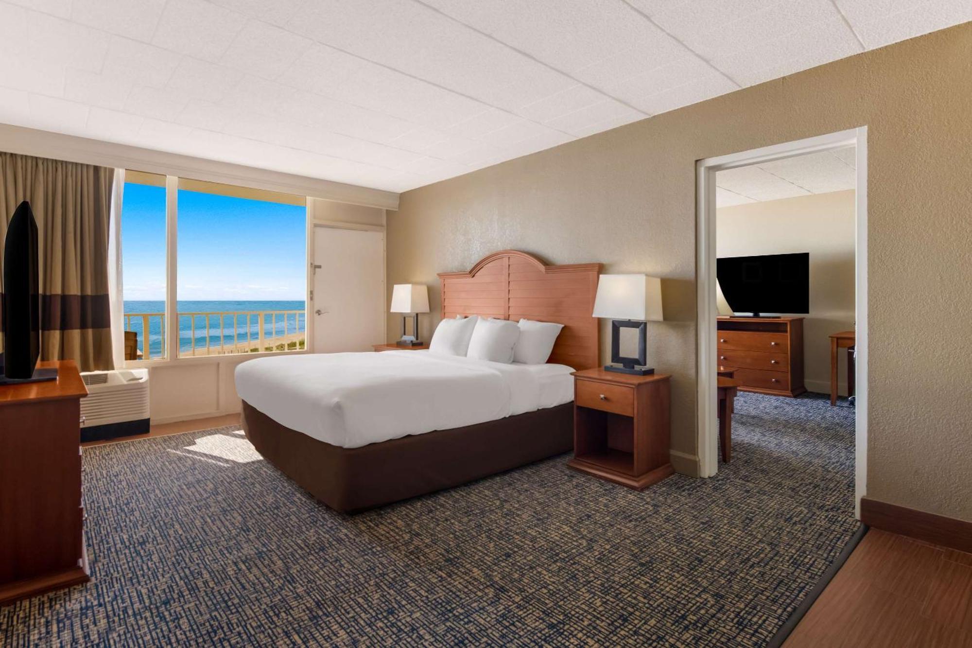 Comfort Inn South Oceanfront Nags Head Exterior photo