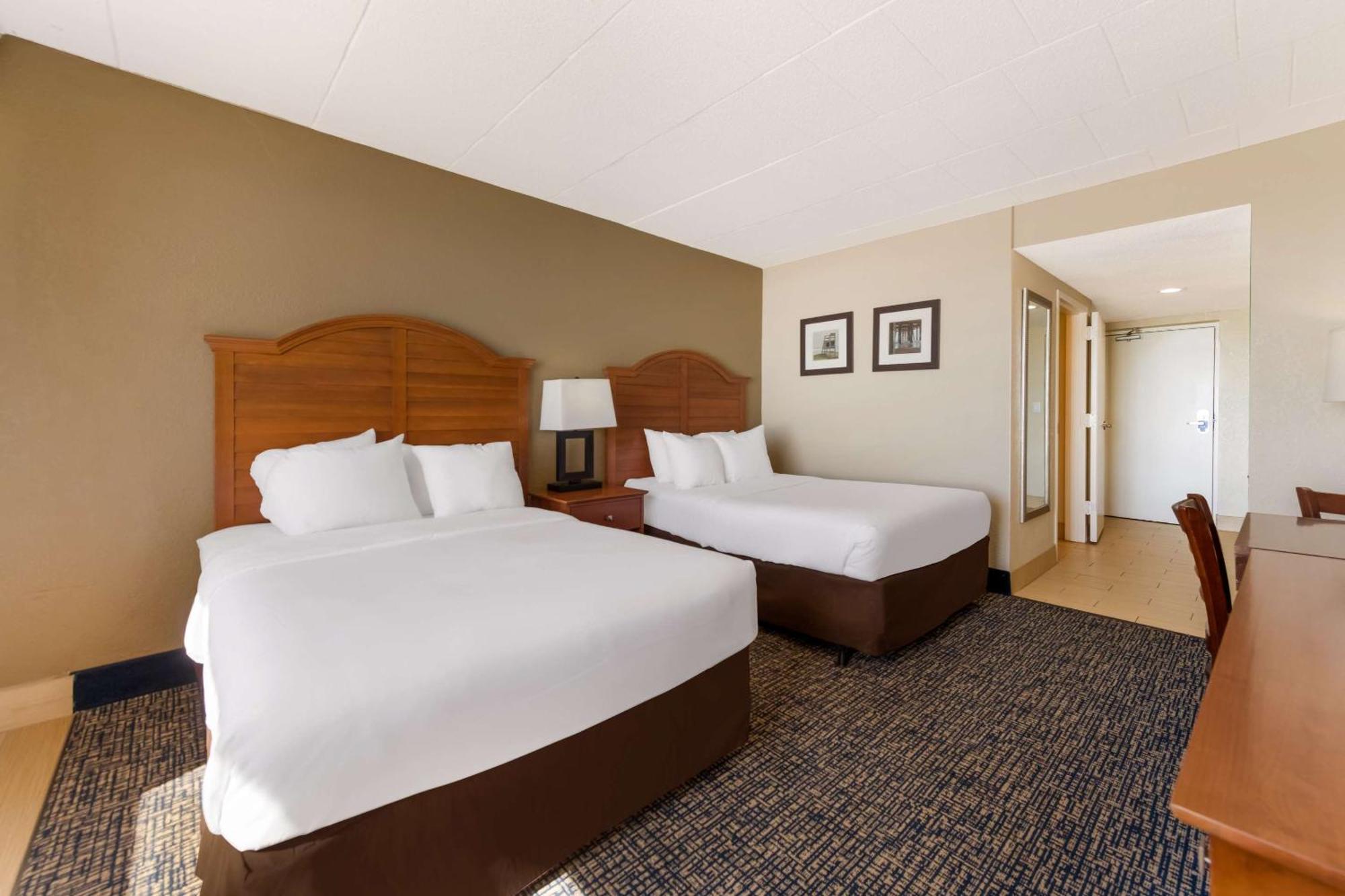 Comfort Inn South Oceanfront Nags Head Exterior photo